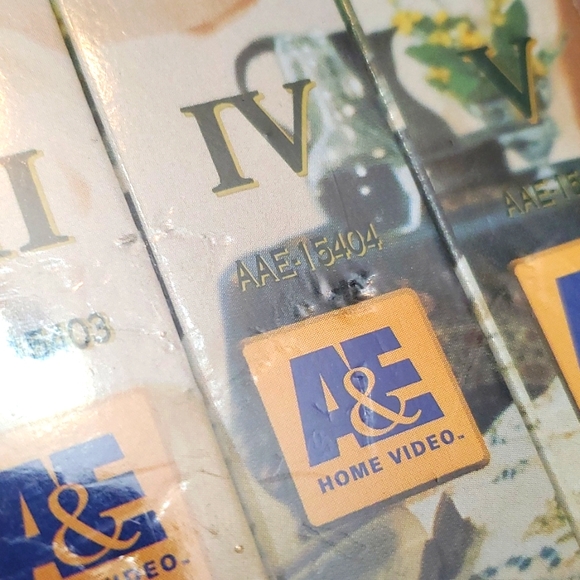 : Jane Austens Pride And Prejudice 200th Anniversary Edition A&E 6 VHS video Set - Picture 5 of 5